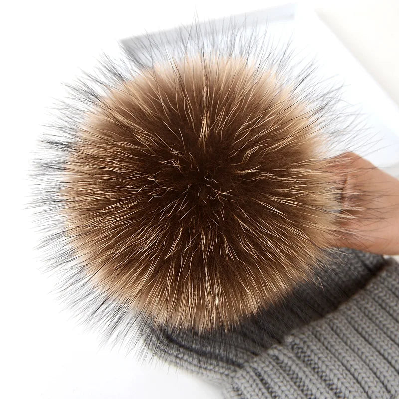 Luxurious DIY Natural Fox & Raccoon Fur Pompoms for Fashion Accessories - Perfect for Hats, Bags, Shoes, and Scarves