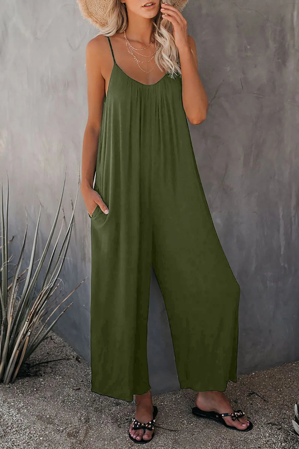 European and American Suspender  Women's 2023 Summer New Foreign Trade Tolid Color Pocket Casual Jumpsuit.