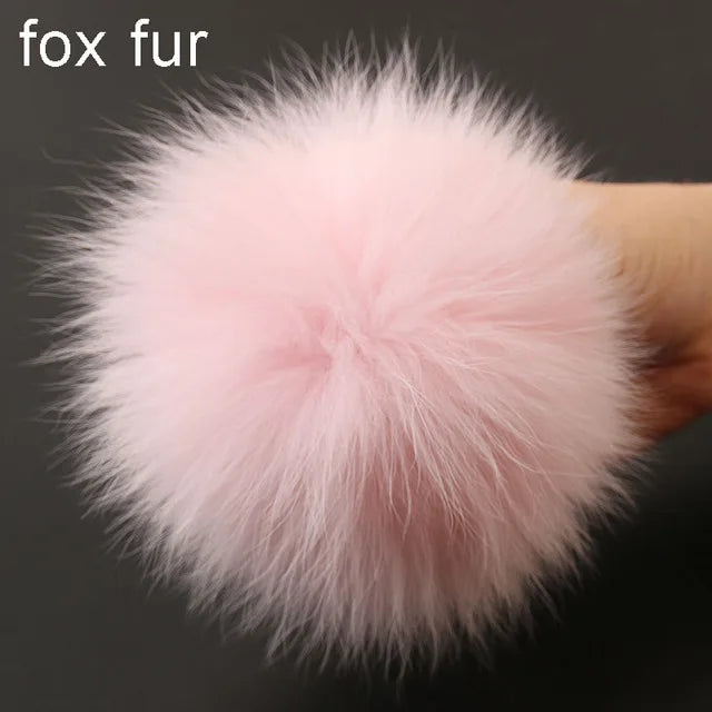 Luxurious DIY Natural Fox & Raccoon Fur Pompoms for Fashion Accessories - Perfect for Hats, Bags, Shoes, and Scarves.