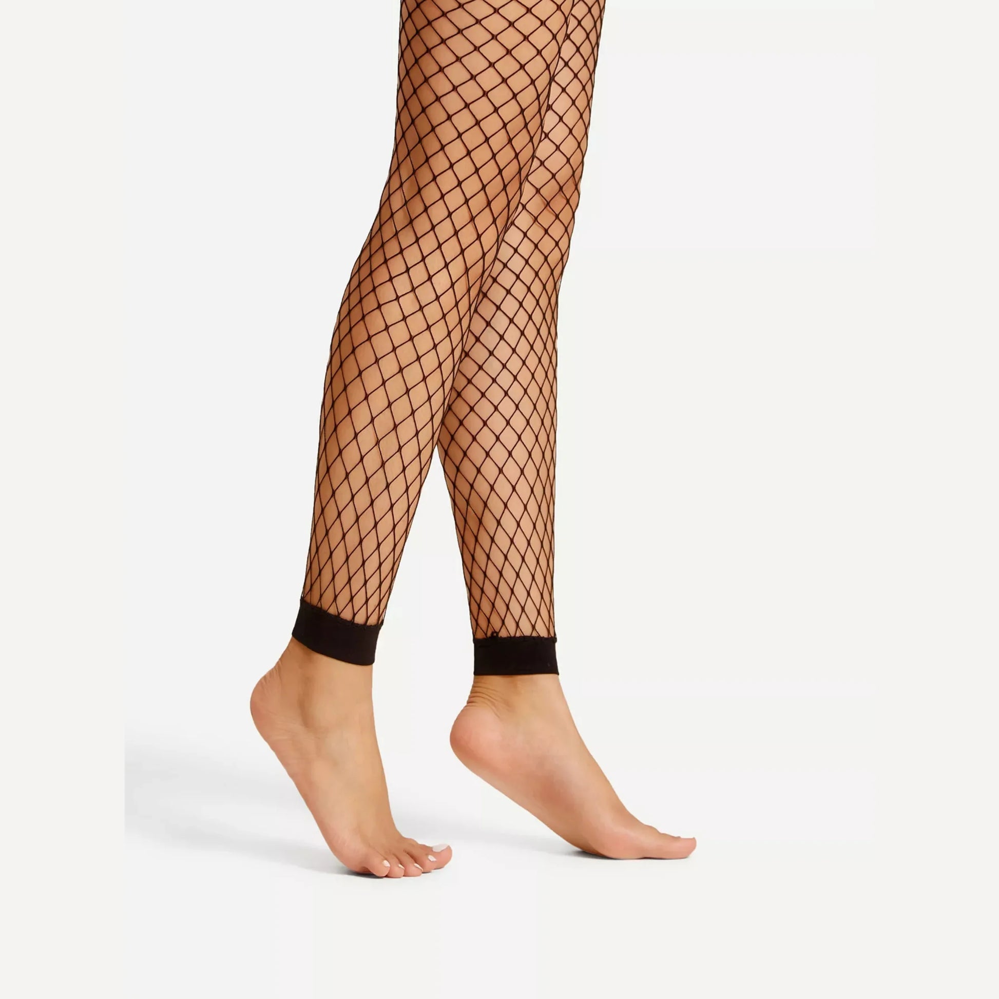 Chic Nine-Point Mesh Socks for Effortless Summer Style.