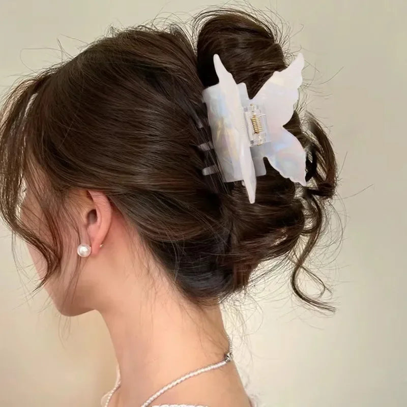 Chic French-Inspired Mermaid Butterfly Hair Claw Clip for Women - Stylish Imitation Vinegar Design.