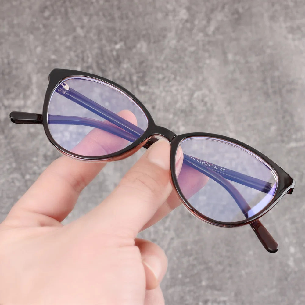 Trendy Retro Cat Eye Blue Light Blocking Glasses Unisex with UV Protection and Anti-Reflective Lenses.