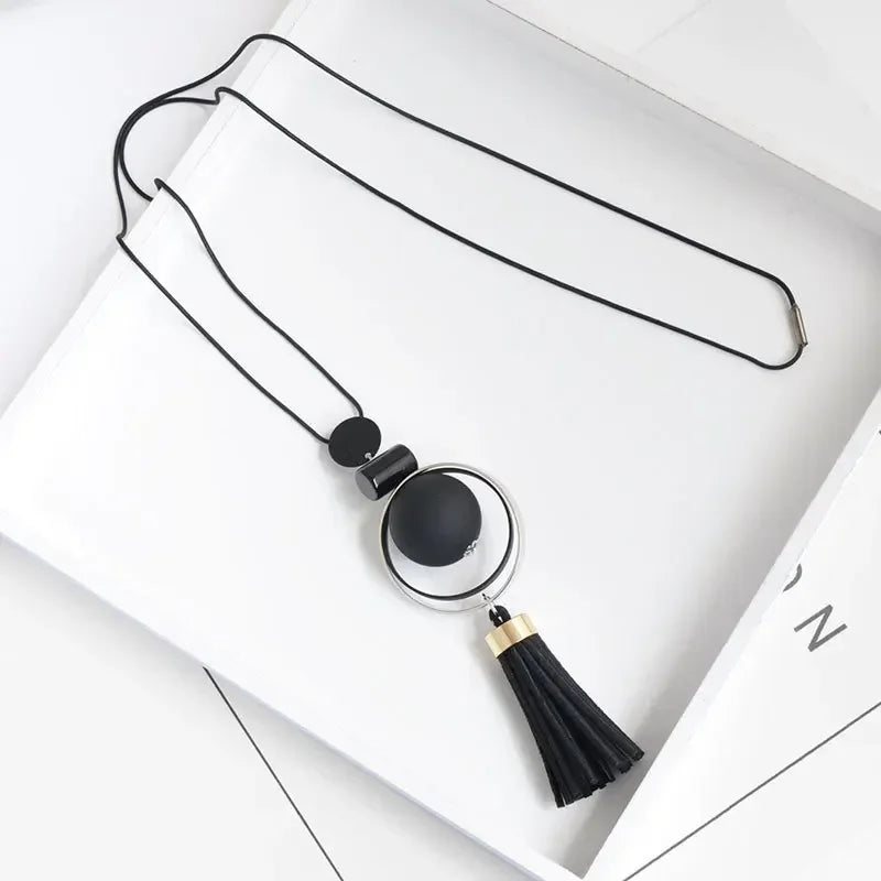 Fashion Sweater Chain Necklaces For Women Geometric Circle Moon Square Ball Pendant Long Tassel  Snake Link Jewelry.