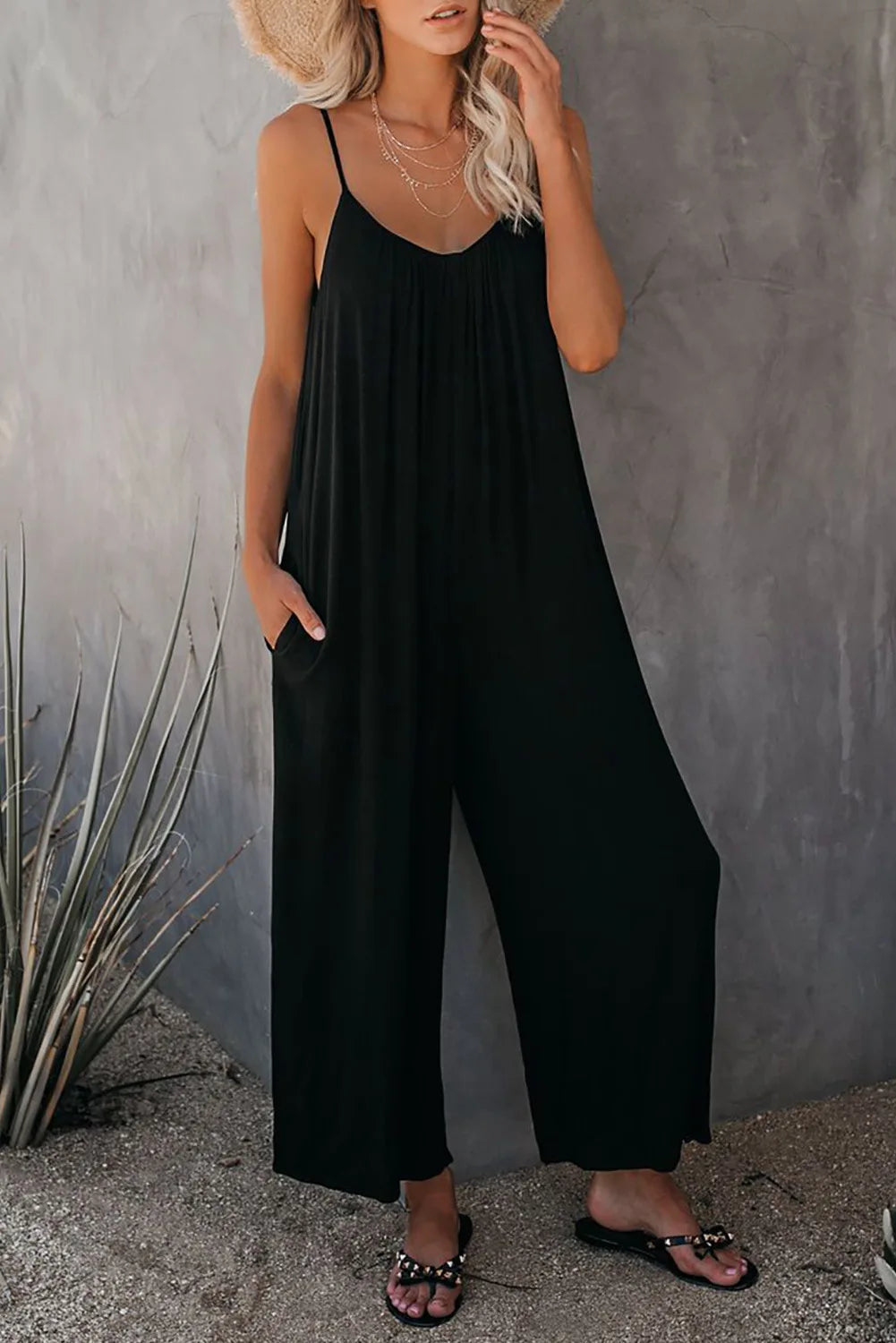 European and American Suspender  Women's 2023 Summer New Foreign Trade Tolid Color Pocket Casual Jumpsuit.