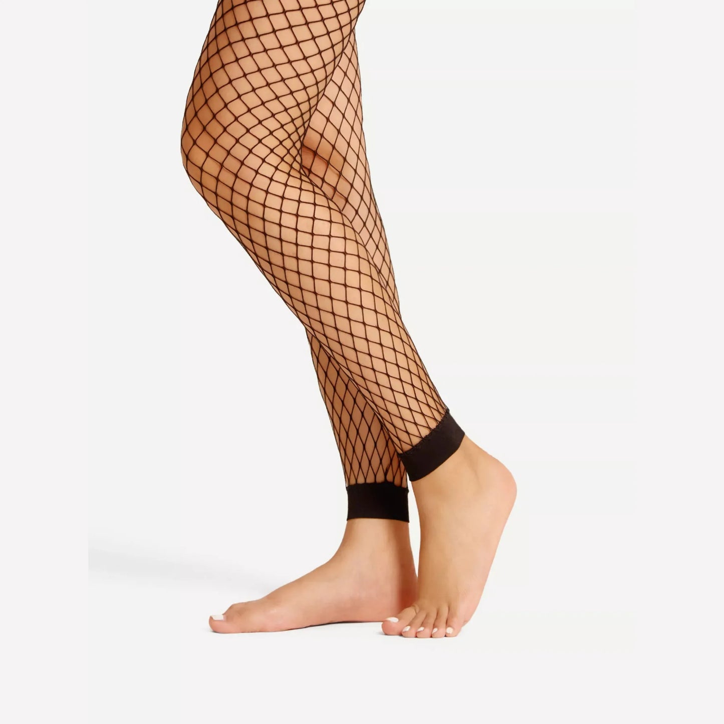 Chic Nine-Point Mesh Socks for Effortless Summer Style.