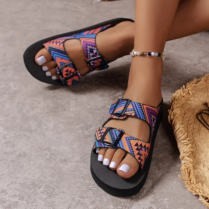 2024 Spring and Summer New plus Size Slippers Women's European and American Leisure Sandals Women.