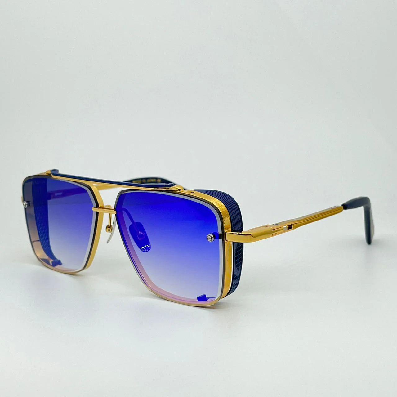 LIMTED EDITION M Six Men's Vintage Metal Sunglasses with Frameless UV 400 Lens - Stylish Square Design.