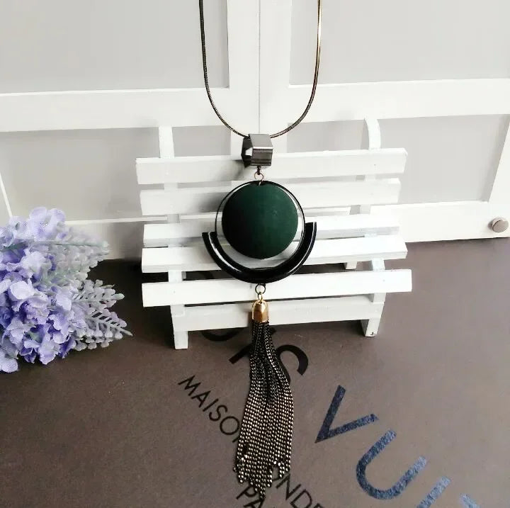 Fashion Sweater Chain Necklaces For Women Geometric Circle Moon Square Ball Pendant Long Tassel  Snake Link Jewelry.