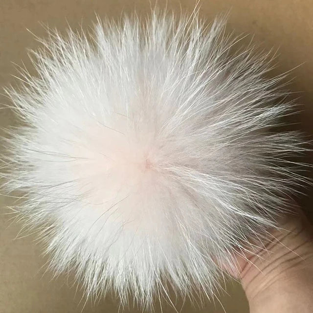 Luxurious DIY Natural Fox & Raccoon Fur Pompoms for Fashion Accessories - Perfect for Hats, Bags, Shoes, and Scarves.